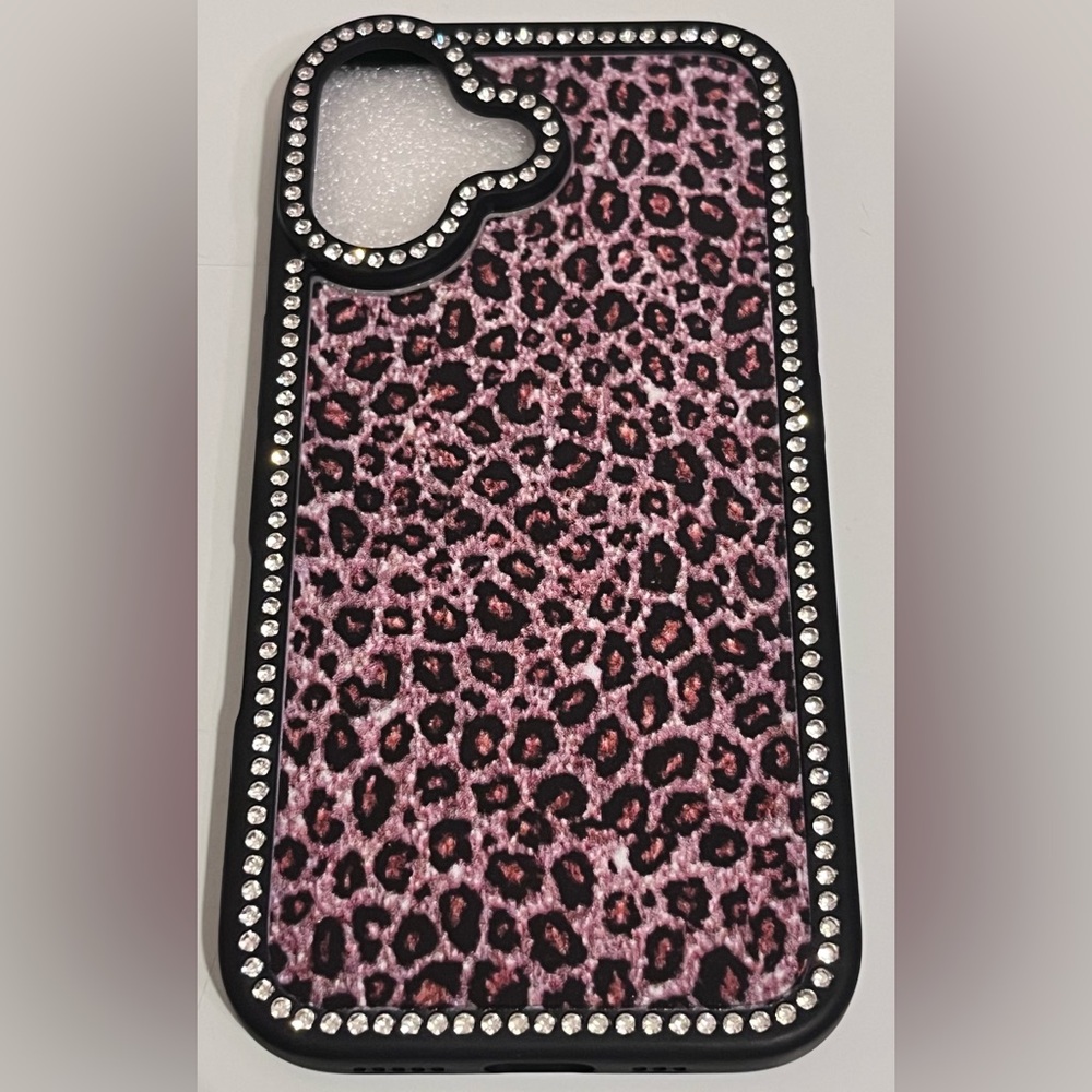 ✨ Luxury Rhinestone Leopard Print iPhone 16 Case - Picture 4 of 4
